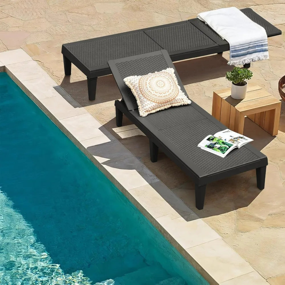 Lounge Chairs Set of 2