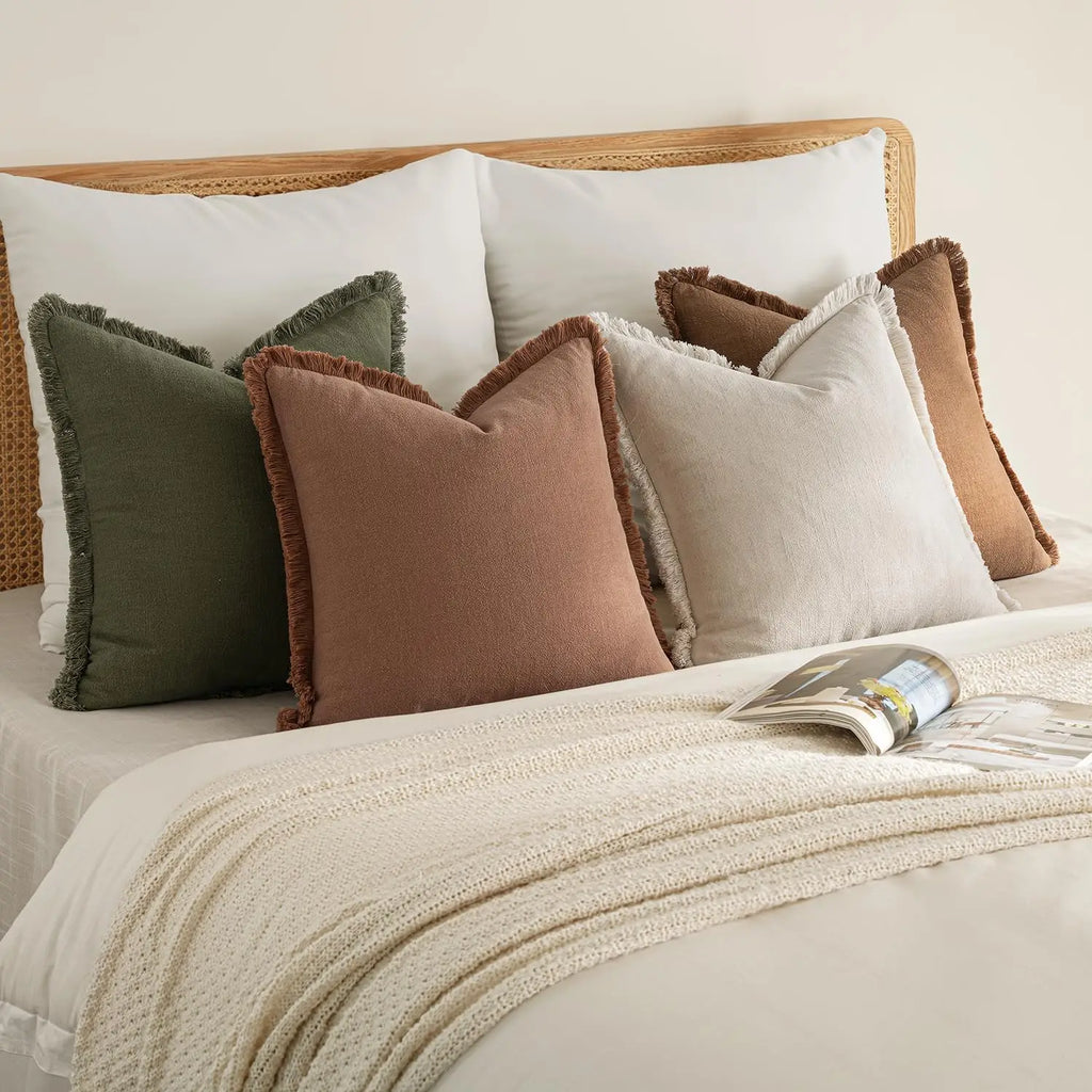 Set of 4 Throw Pillows