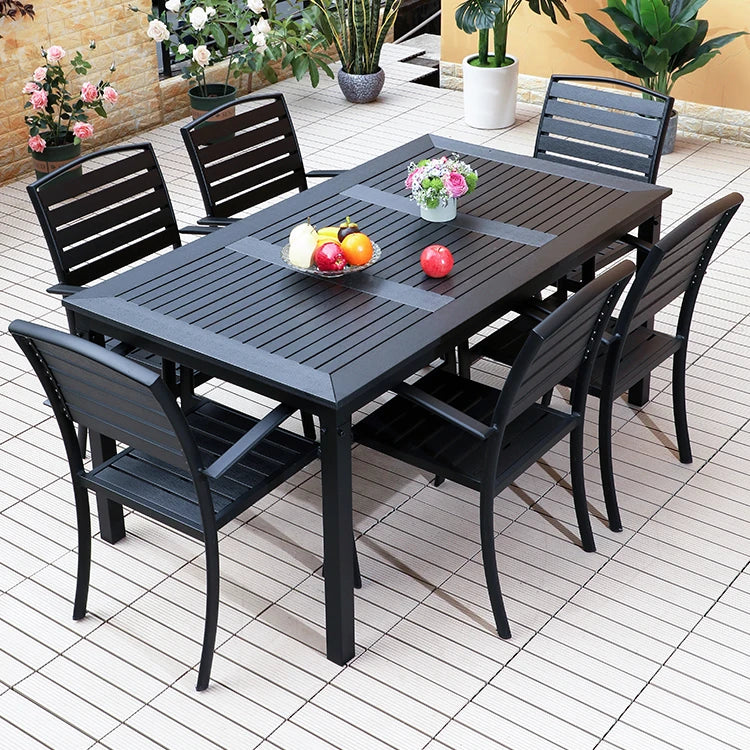 Outdoor Tables and Chairs