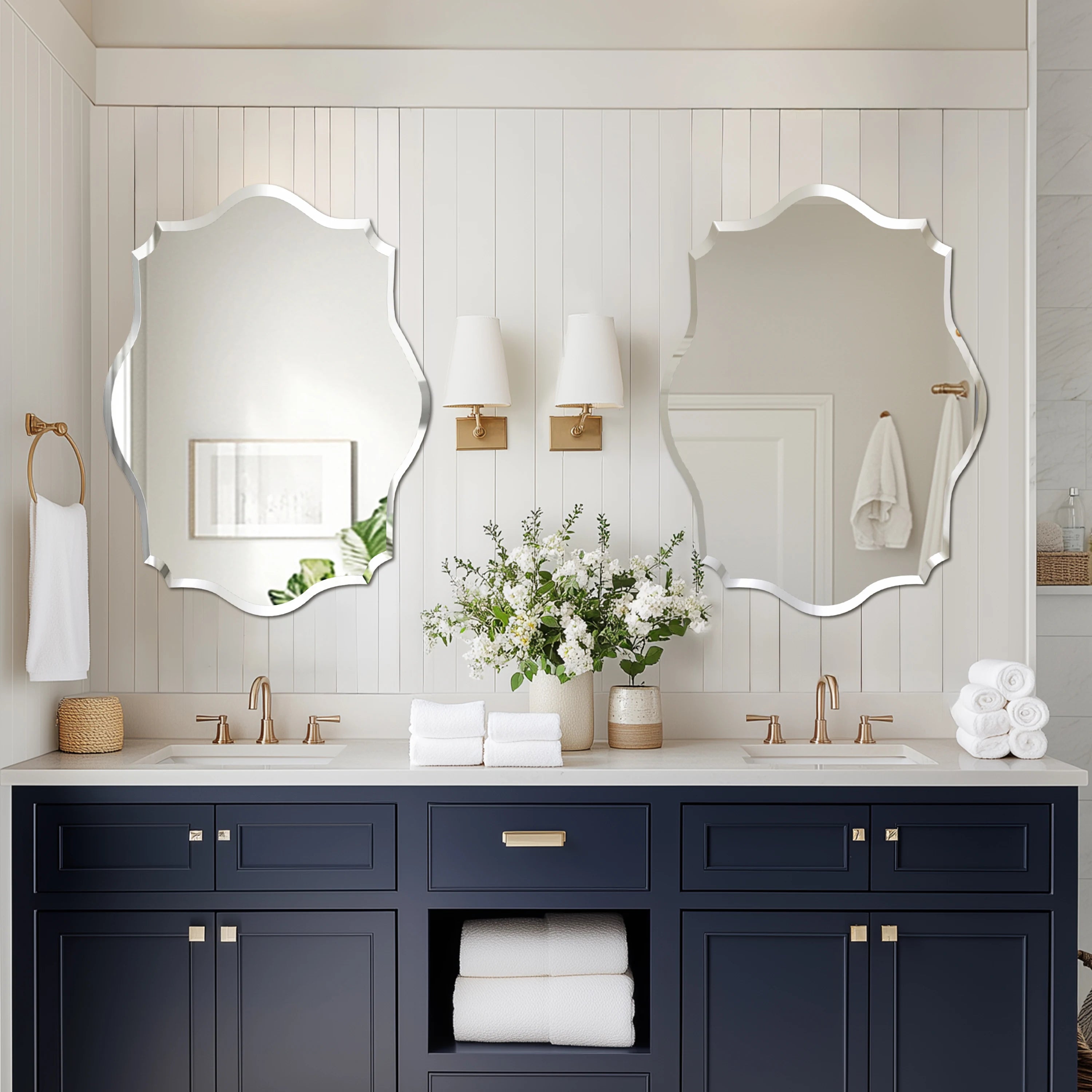 Beveled Scalloped Edge Wall Mirror