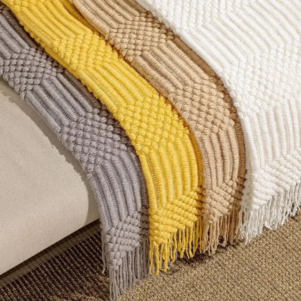 Knitted Blanket with Tassels